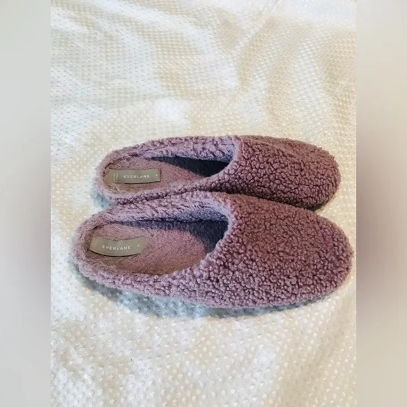 Everlane Women's Teddy Slipper Mule SlipOn Lavender Fleece Faux Fur - Picture 2 of 9